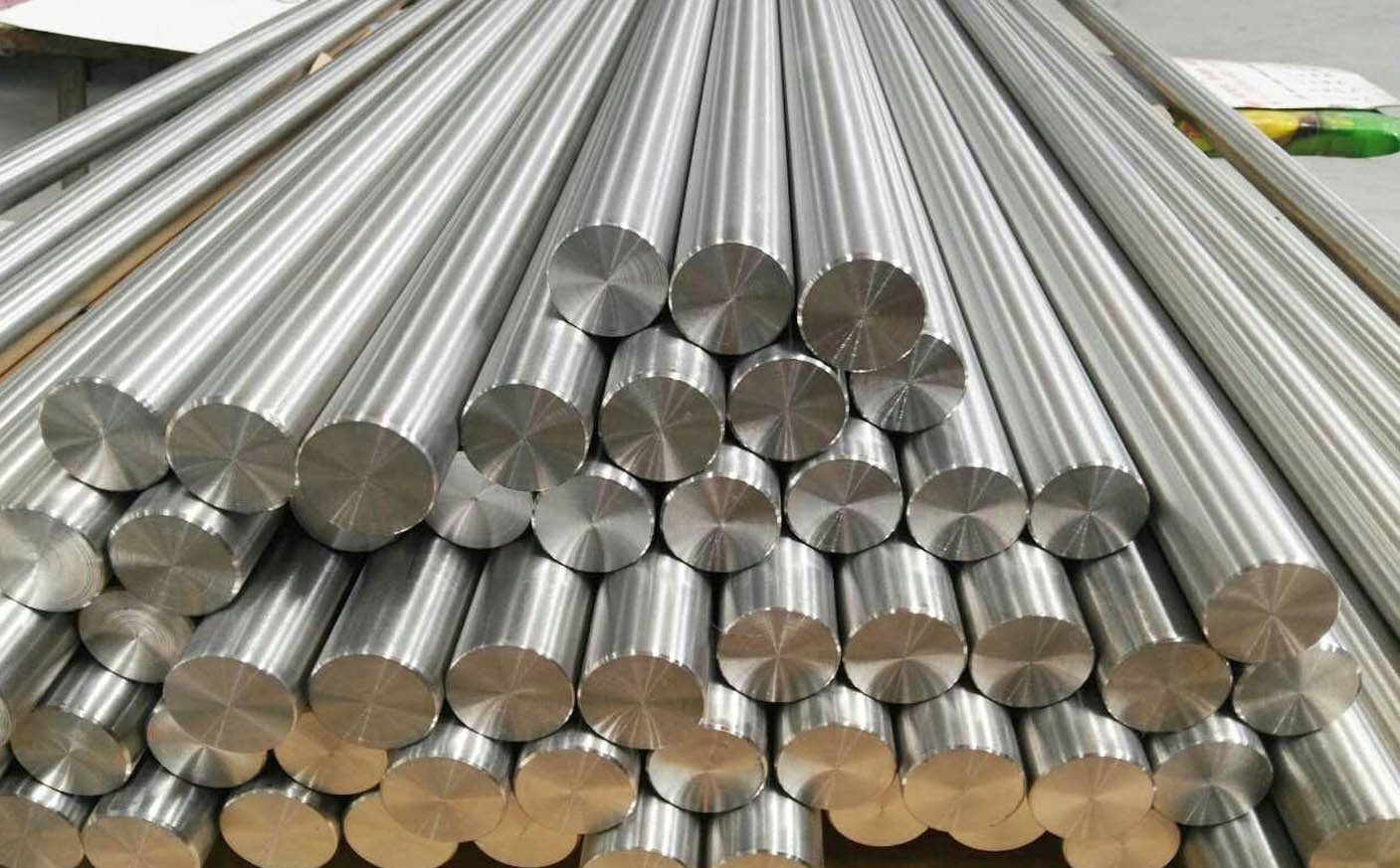 Stainless Steel Hex Bar 2